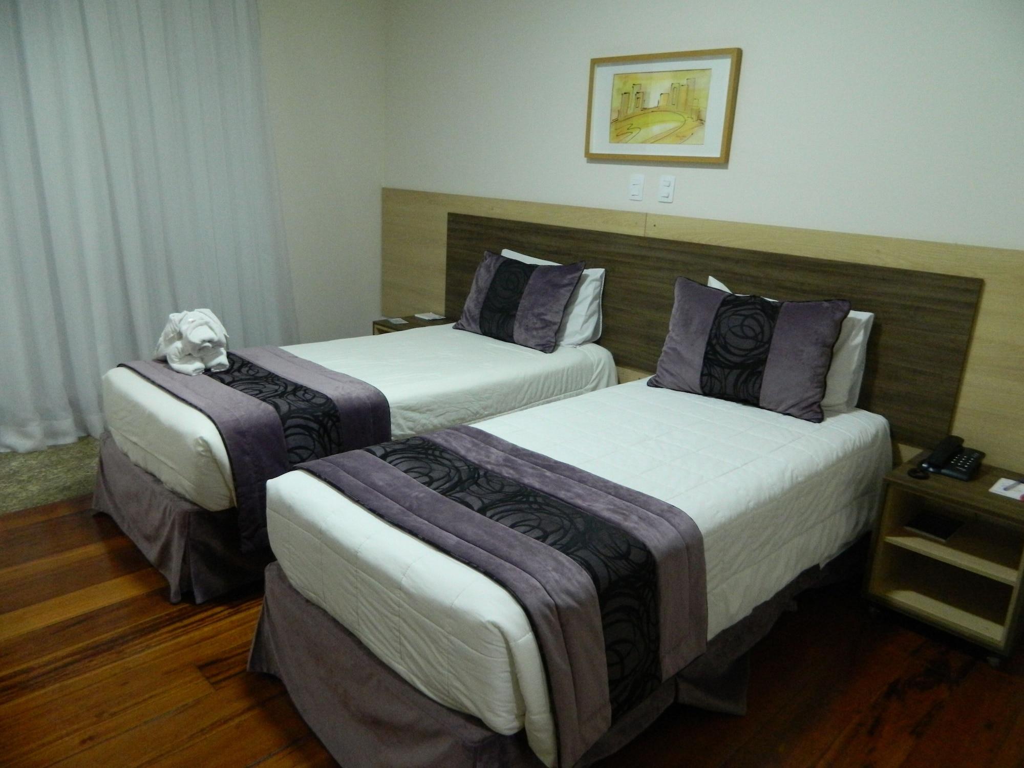 Colonial Plaza Hotel Pindamonhangaba Exterior foto